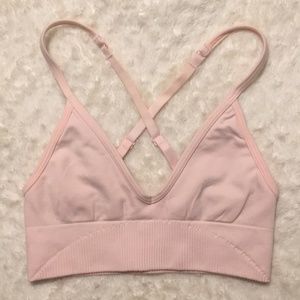 Lululemon Sports Bra Size 4 Ebb to Street